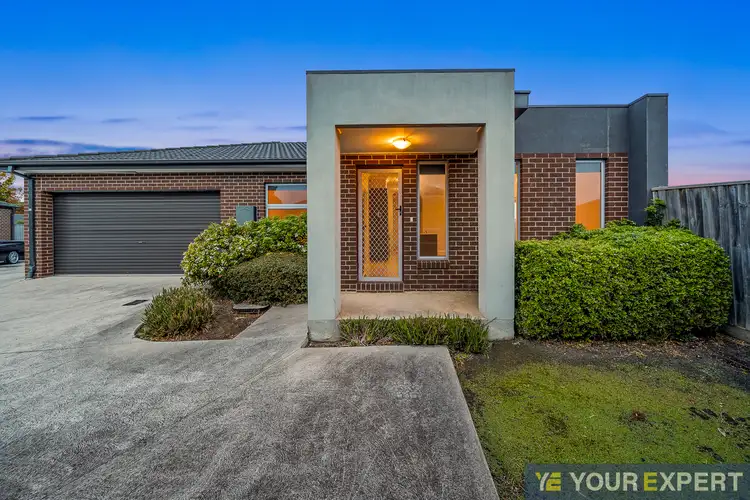 5/37-39 Valencia Circuit, Cranbourne VIC 3977