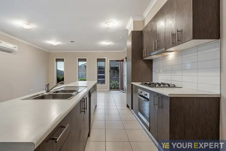 Fifth view of Homely unit listing, 5/37-39 Valencia Circuit, Cranbourne VIC 3977