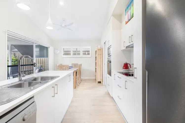 Fifth view of Homely retirement listing, 282/2-20 Island View Drive, Urangan QLD 4655