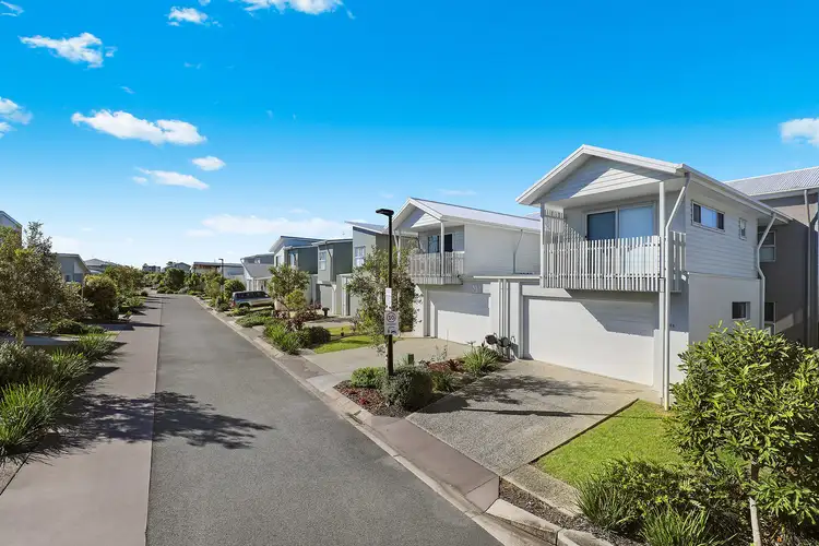 Main view of Homely townhouse listing, 423 Paradise Circuit, Maroochydore QLD 4558