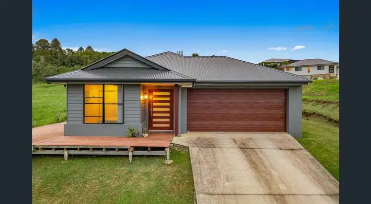 20 Observation Circuit, Nambour QLD 4560