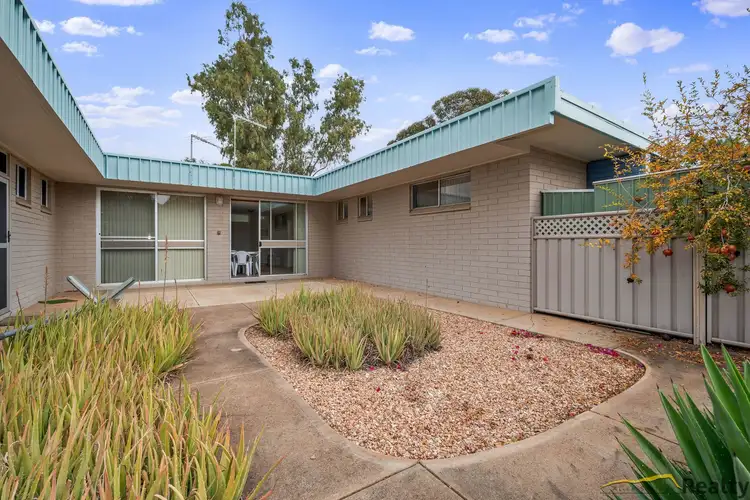 4/15 McMinn Street, East Side NT 870
