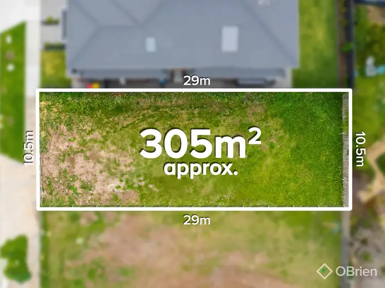 52 Maremmano Crescent, Taylors Lakes VIC 3038
