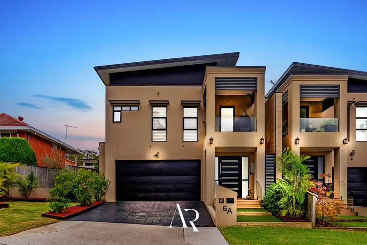 6A Wendy Avenue, Georges Hall NSW 2198