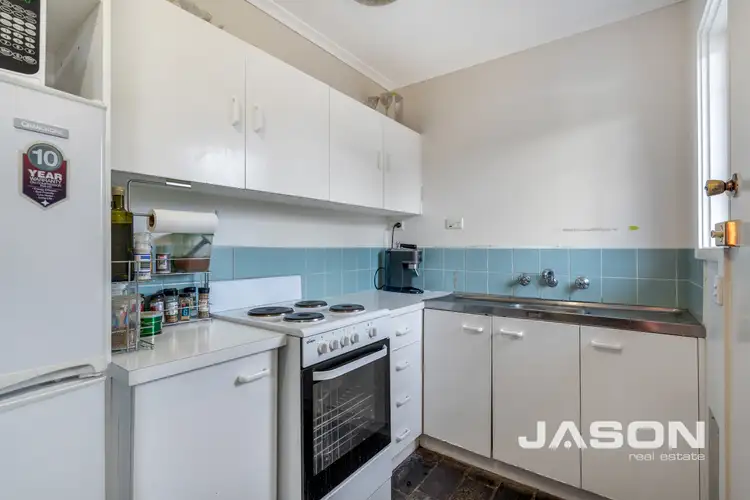 Fourth view of Homely unit listing, 16/9-11 Chris Court, Oak Park VIC 3046