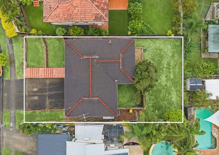 36 Breslin Street, Carina QLD 4152
