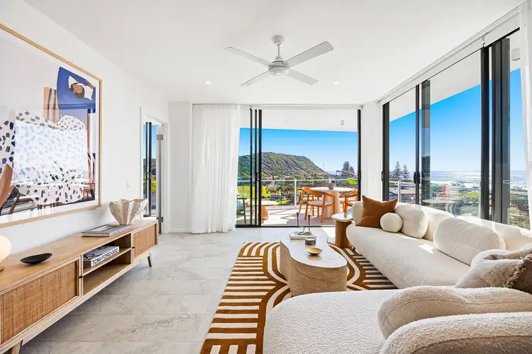 704/5 Nyrang Avenue, Palm Beach QLD 4221