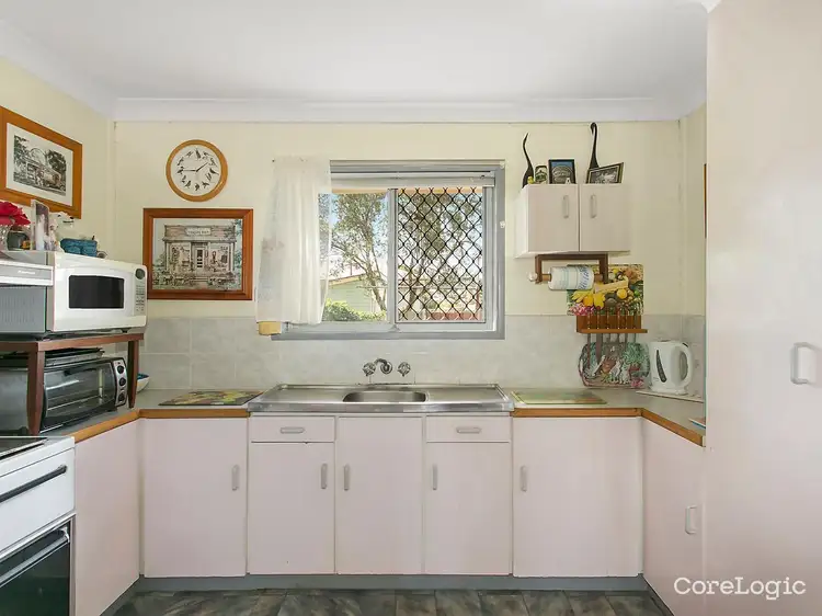 Seventh view of Homely semi-detached listing, 11 Fromalls Street, Harristown QLD 4350