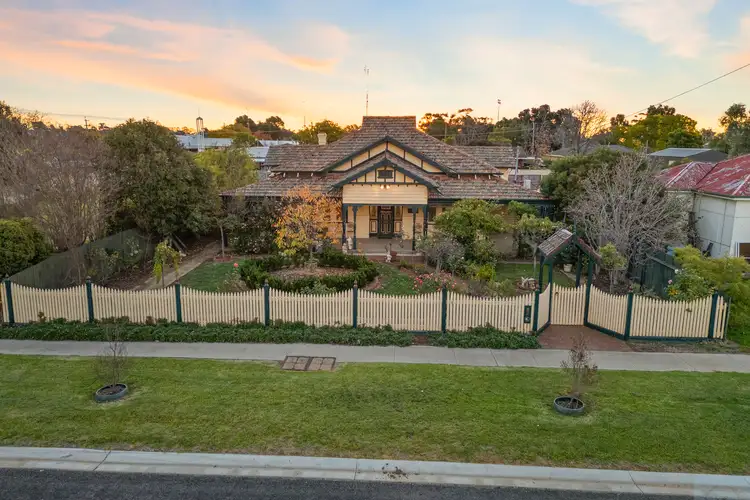 31 Denison Street, Finley NSW 2713