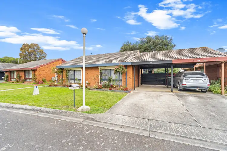 Main view of Homely unit listing, 16 Cove Place, Morwell VIC 3840