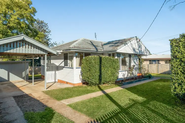 28 Hampton Street, Newtown QLD 4350