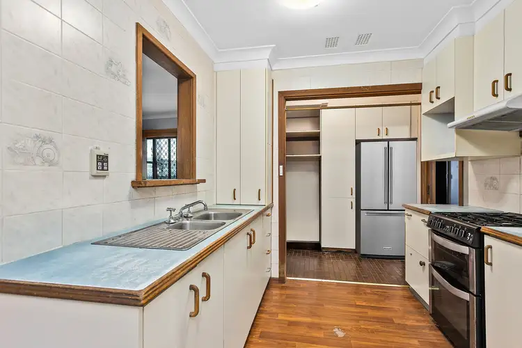 Fifth view of Homely house listing, 17 Inglebar Crescent, Koonawarra NSW 2530