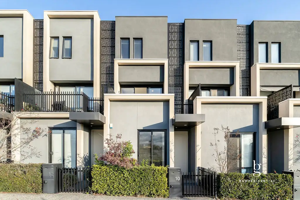 Main view of Homely townhouse listing, 10 Potter Walk, Alphington VIC 3078