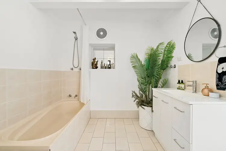 Fifth view of Homely house listing, 5 Bulberry Place, Engadine NSW 2233