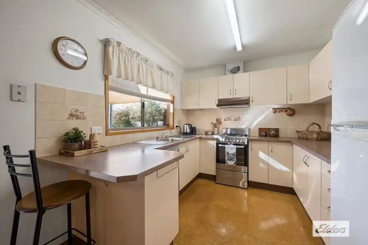 Second view of Homely house listing, 6 Ware Avenue, Wodonga VIC 3690