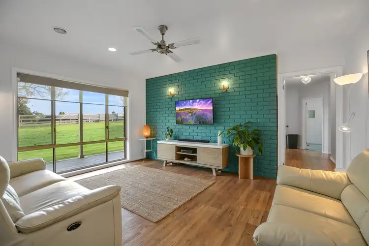 Fourth view of Homely house listing, 8 Warraview Close, Warragul VIC 3820