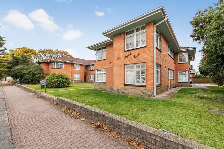 10/17 Brighton Road, Glenelg SA 5045