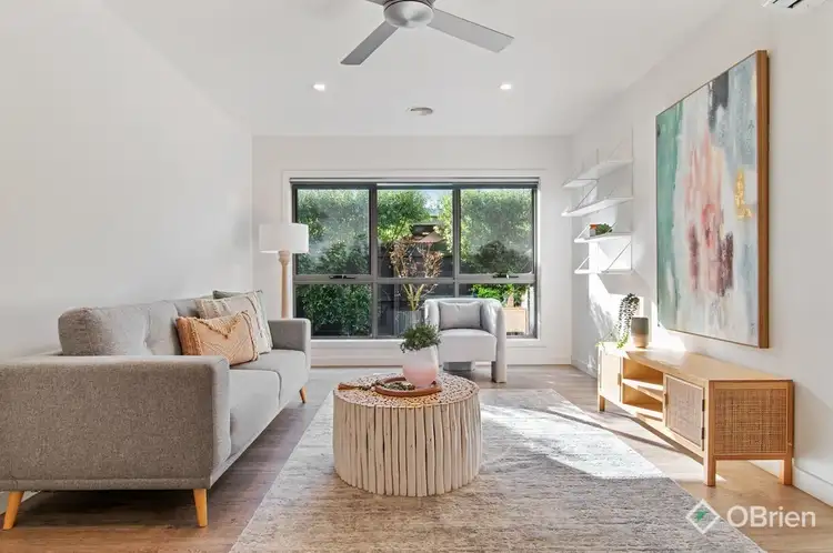 Main view of Homely unit listing, 3/3 Dell Road, Frankston VIC 3199