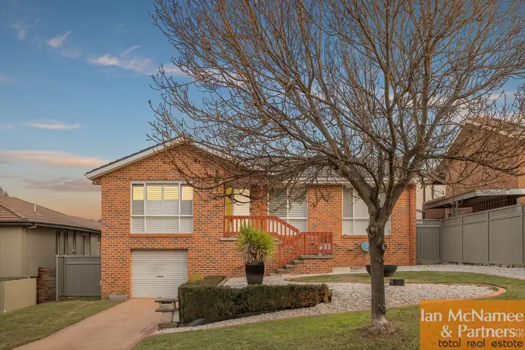17 Lochiel Street, Karabar NSW 2620