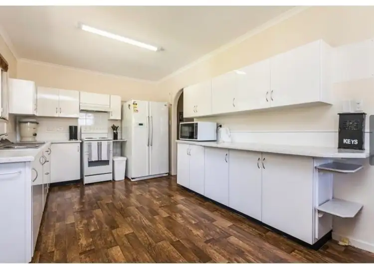 Fifth view of Homely house listing, 354 Philp Avenue, Frenchville QLD 4701