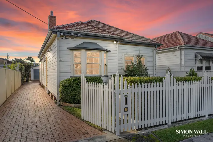45 Selwyn Street, Merewether NSW 2291