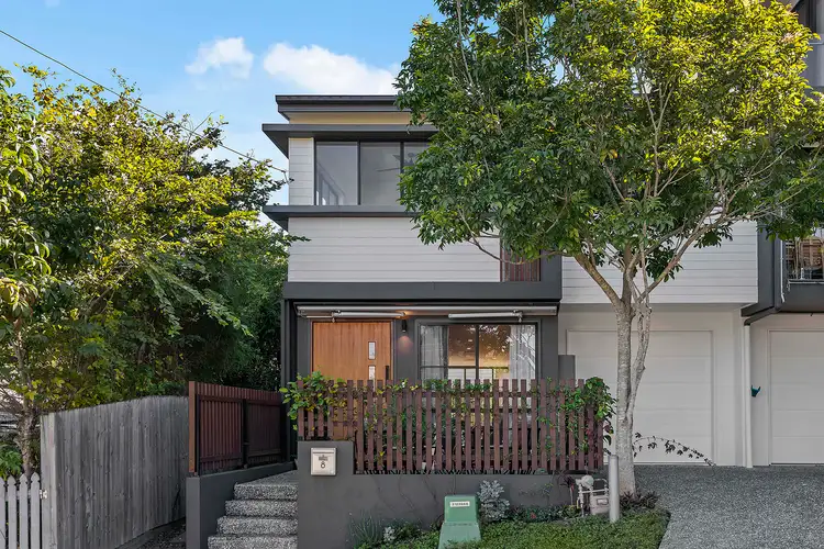 8 Grayson Street, Morningside QLD 4170