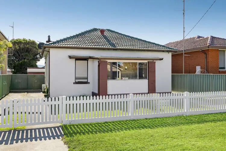 26 Elizabeth Street, Towradgi NSW 2518