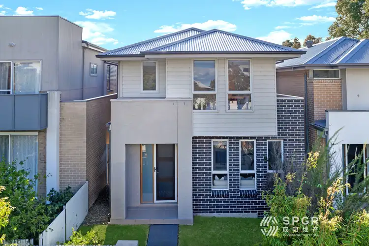 17 Grazier Road, Rouse Hill NSW 2155