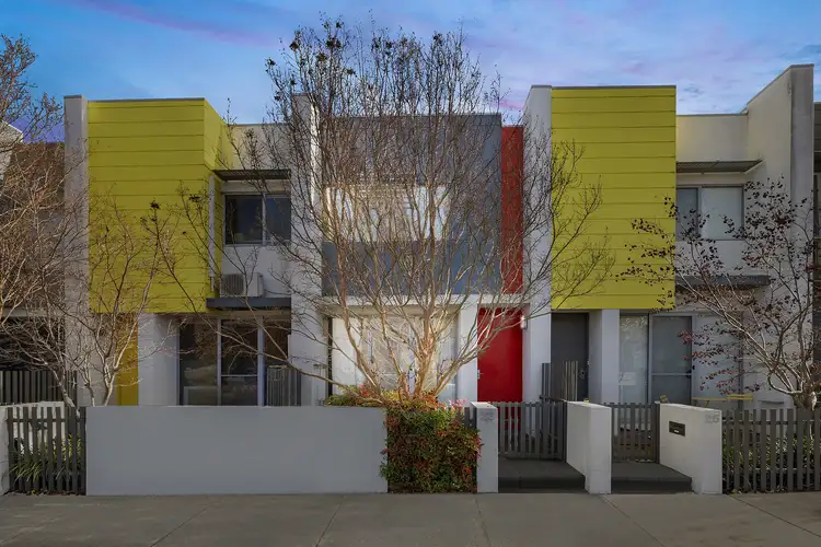 23 Dobikin Street, Crace ACT 2911