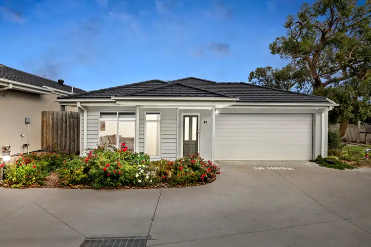 Main view of Homely house listing, 21 Oakwood Court, Rosebud VIC 3939