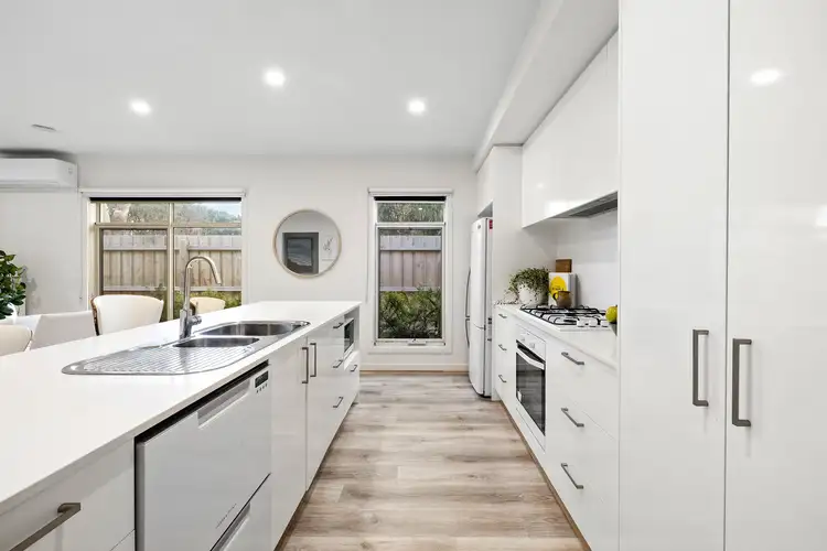 Fifth view of Homely house listing, 21 Oakwood Court, Rosebud VIC 3939