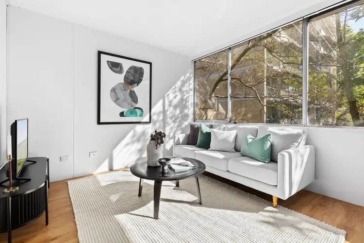 Main view of Homely apartment listing, 4/80 Elizabeth Bay Road, Elizabeth Bay NSW 2011