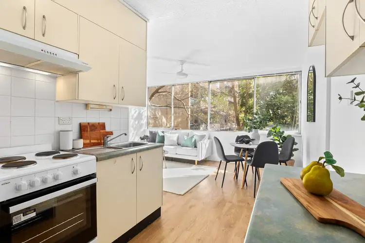 Fifth view of Homely apartment listing, 4/80 Elizabeth Bay Road, Elizabeth Bay NSW 2011