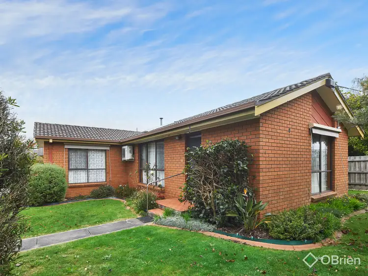 1/8 Hopetoun Road, Drouin VIC 3818