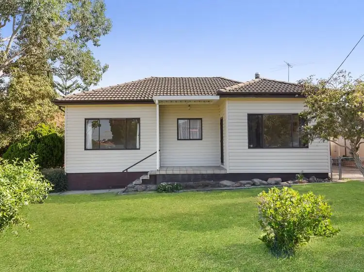 Main view of Homely house listing, 6 Highland Avenue, Toongabbie NSW 2146