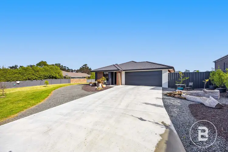 72 Tatyoon Road, Ararat VIC 3377