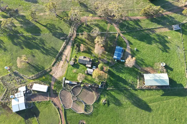 133 Soundrys Road, Elingamite VIC 3266