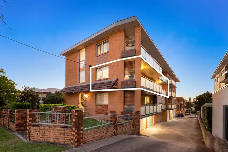 4/34 Eighth Avenue, Coorparoo QLD 4151