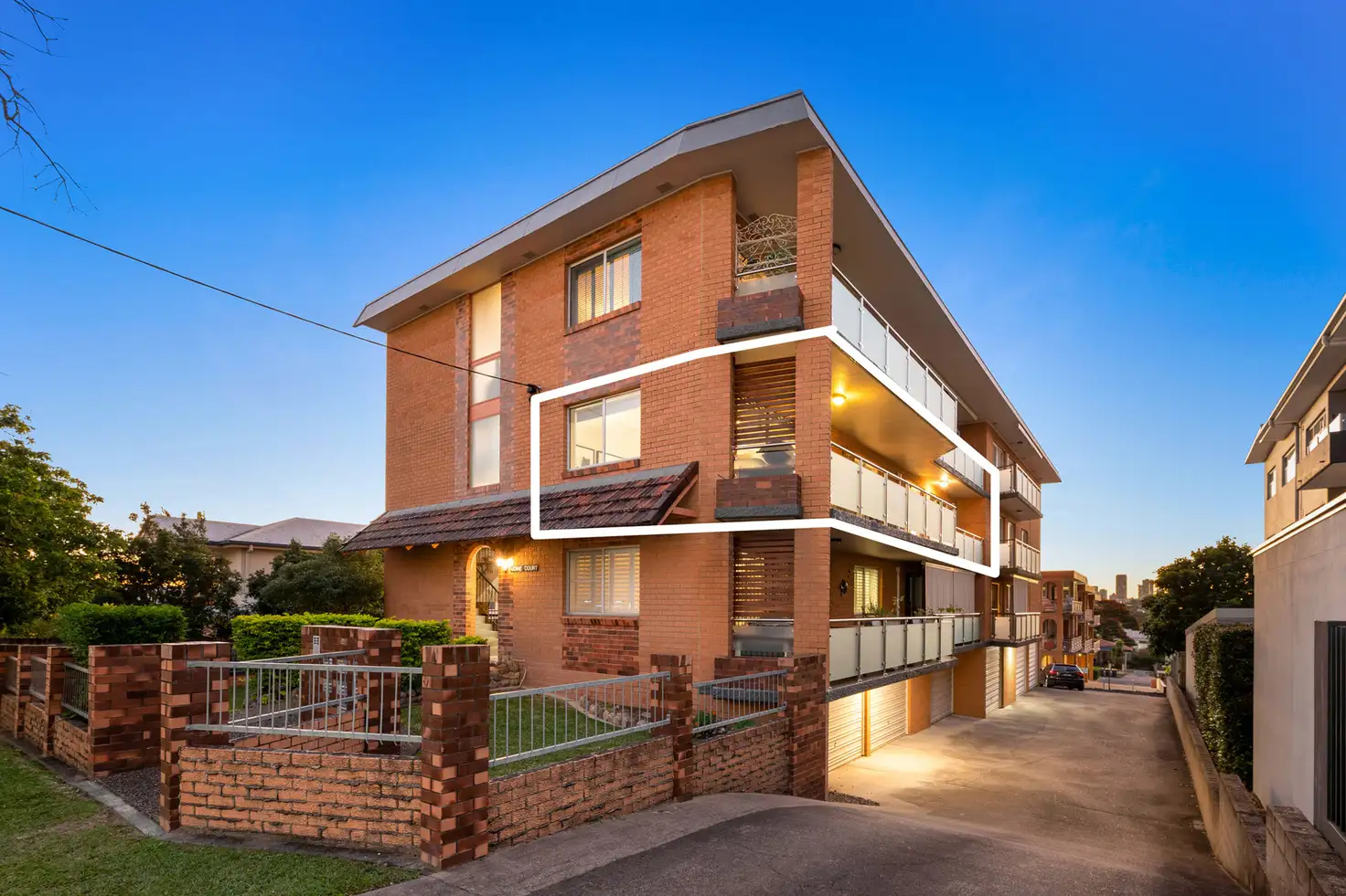 Main view of Homely unit listing, 4/34 Eighth Avenue, Coorparoo QLD 4151