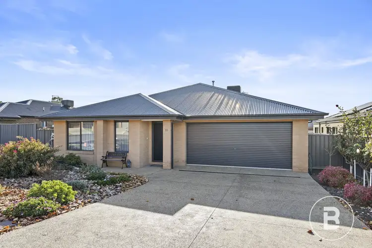 16 Central Court, Maryborough VIC 3465