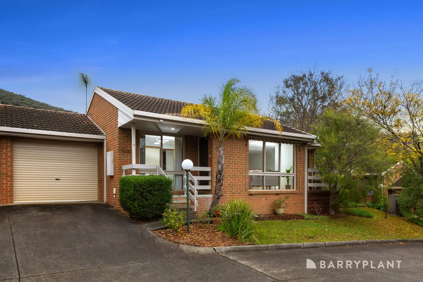 Main view of Homely unit listing, 5/30A Forest Road, Ferntree Gully VIC 3156