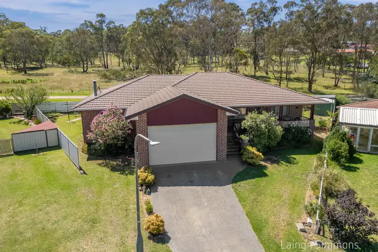 2 Clara Crescent, Armidale NSW 2350