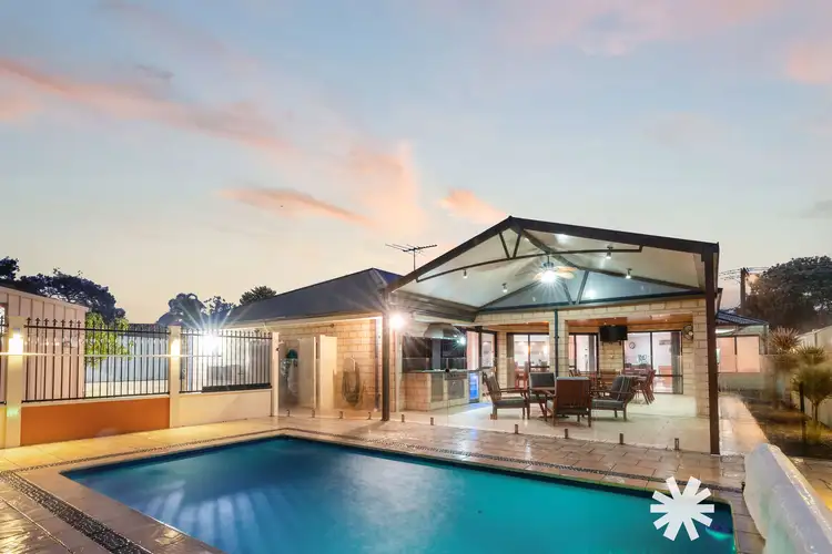 32 Brabham Street, Gosnells WA 6110