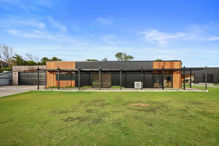 Main view of Homely house listing, 3/42 Davis Street, Warrnambool VIC 3280