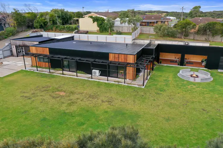 Second view of Homely house listing, 3/42 Davis Street, Warrnambool VIC 3280