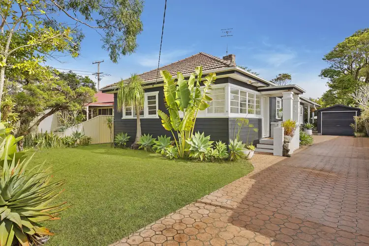 17 Davis Street, Booker Bay NSW 2257