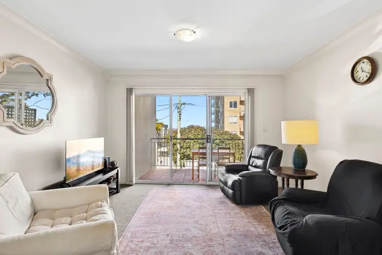 Main view of Homely unit listing, 18/149-153 Sydney Road, Fairlight NSW 2094