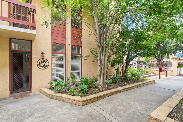 1/23 Moseley Street, Glenelg SA 5045