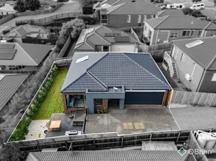 Second view of Homely house listing, 2/37 Victoria Street, Drouin VIC 3818