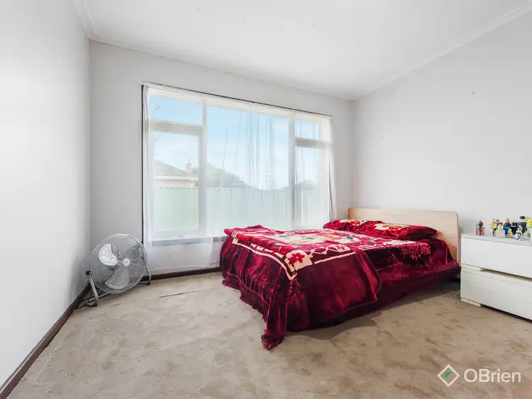 Fifth view of Homely house listing, 2 Hook Street, St Albans VIC 3021